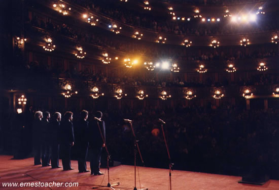 Les Luthiers